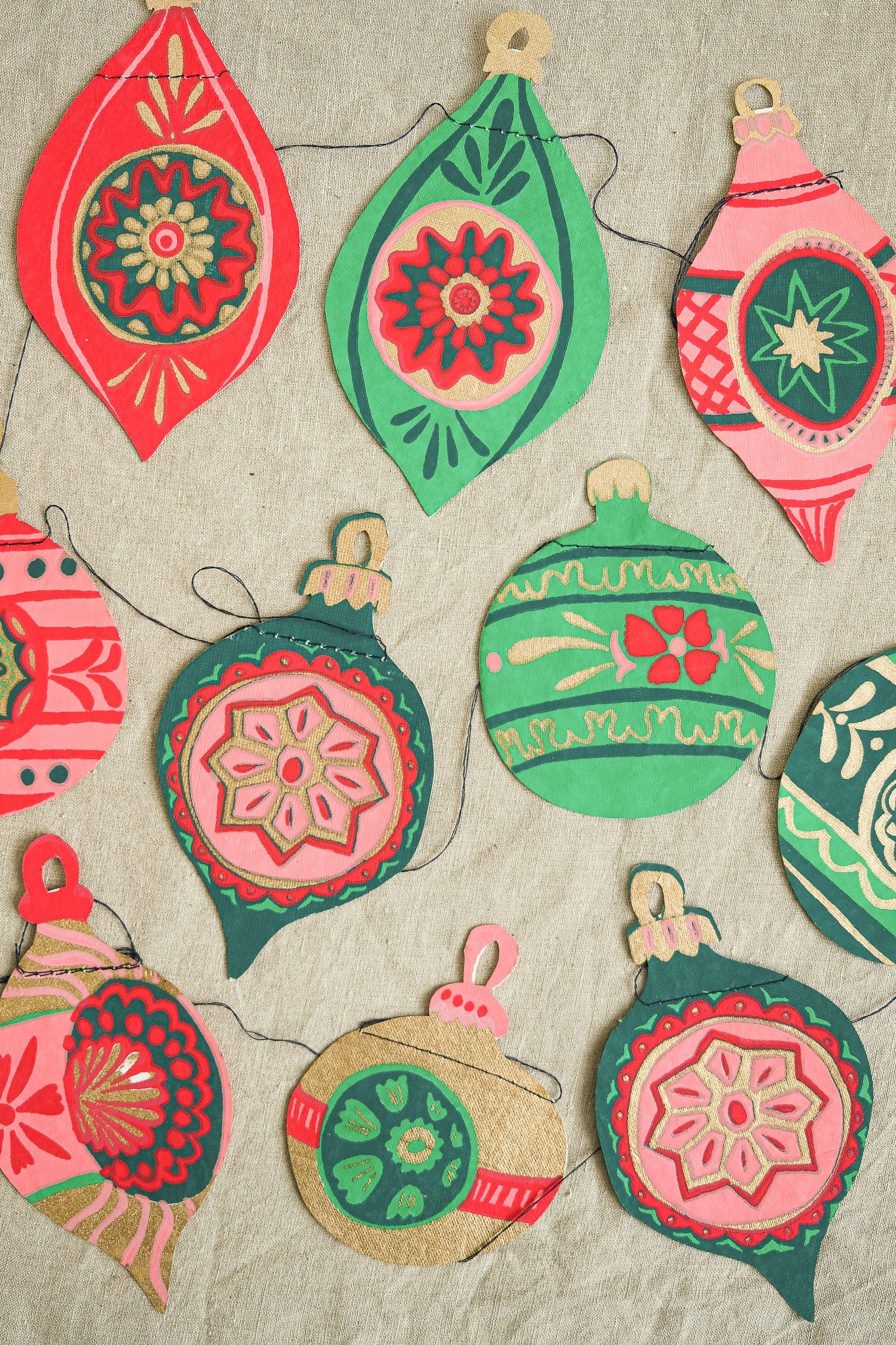 East End Press Baubles Sewn Garland