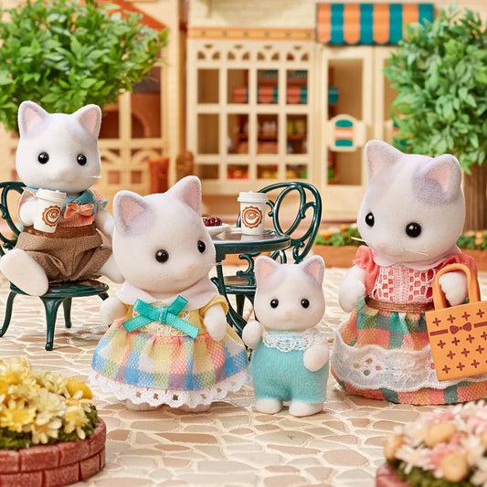 Sylvanian 5738 Latte Cat Family