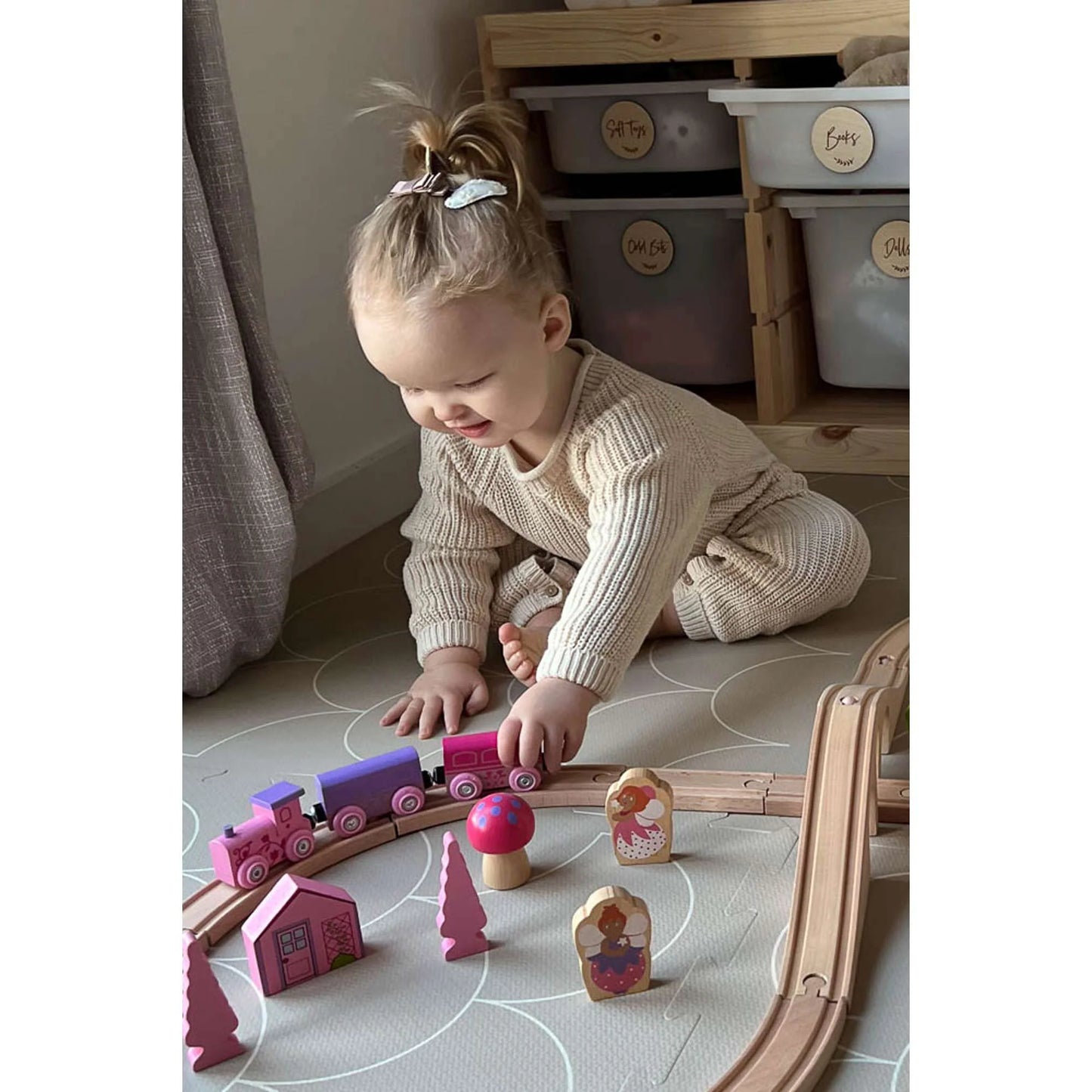 Bigjigs Fairy Figure of Eight Train Set