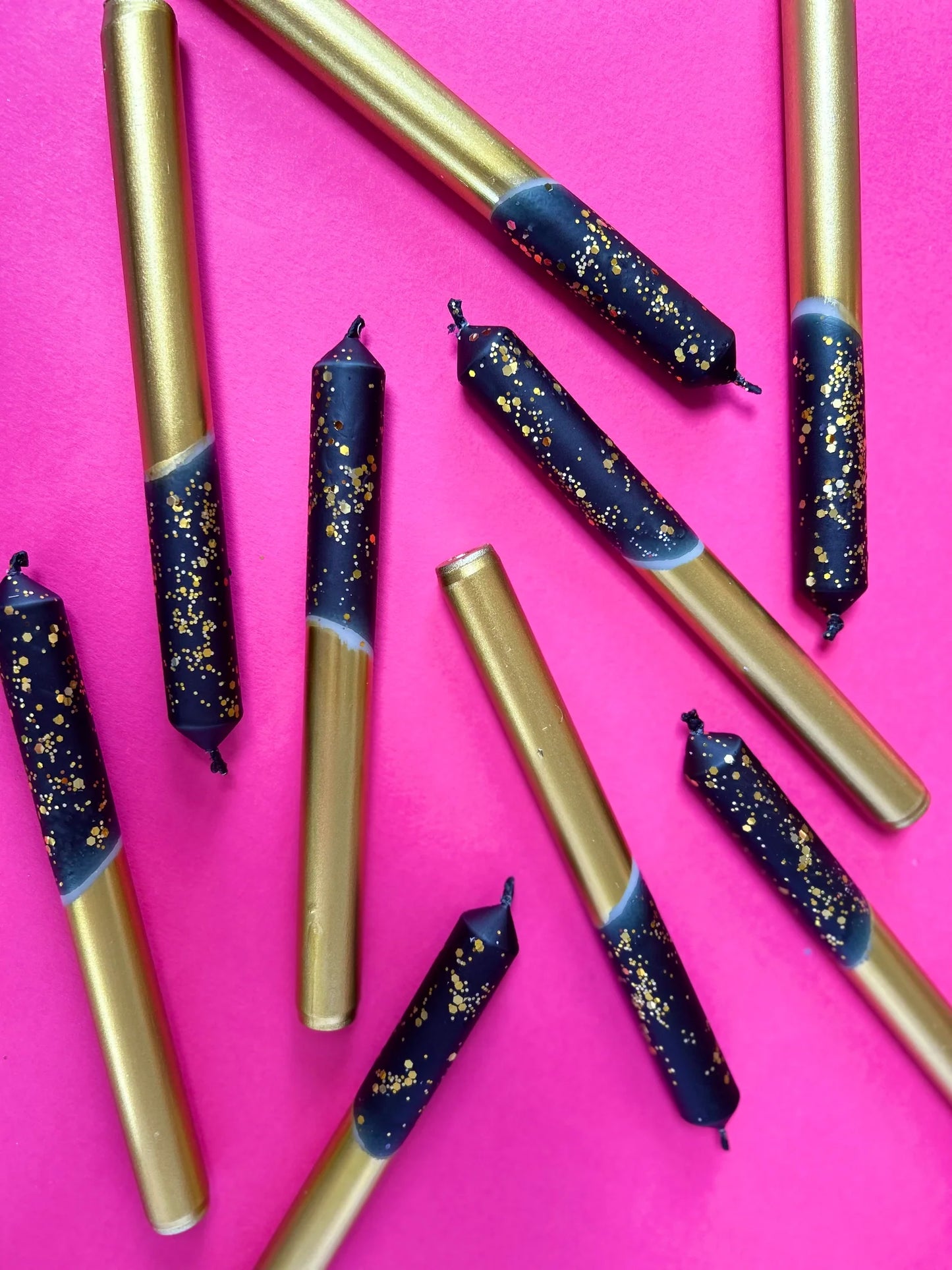 The Colour Emporium BLACK AND GOLD Dip Dye Dinner Candle Trio