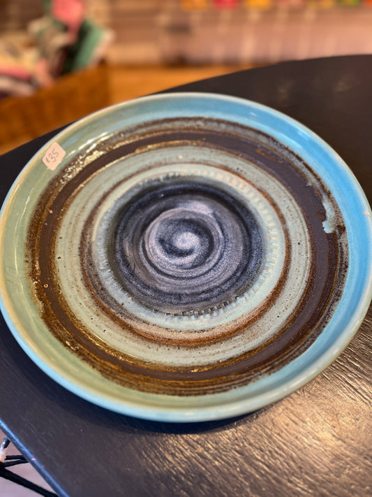 Holly Bell Pot Decorative Plate