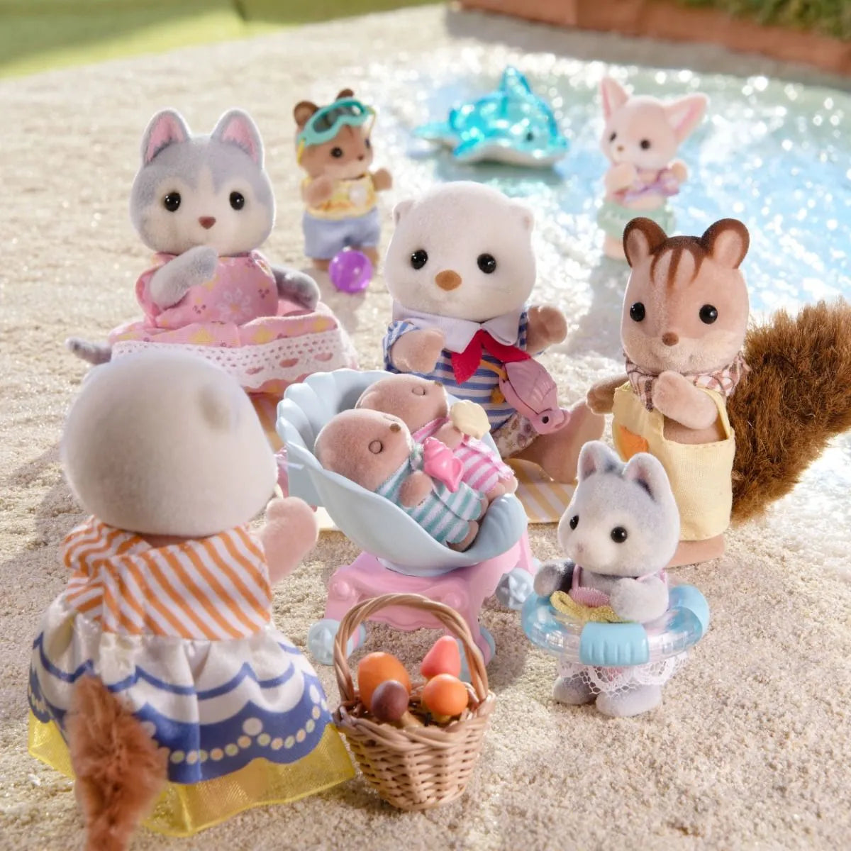 Sylvanian Families 5803 Sea Otter Family