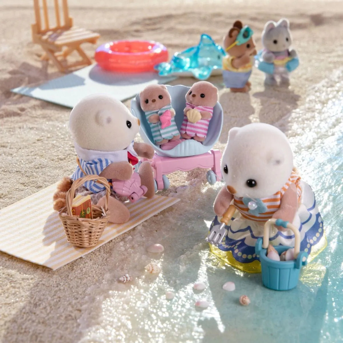 Sylvanian Families 5803 Sea Otter Family