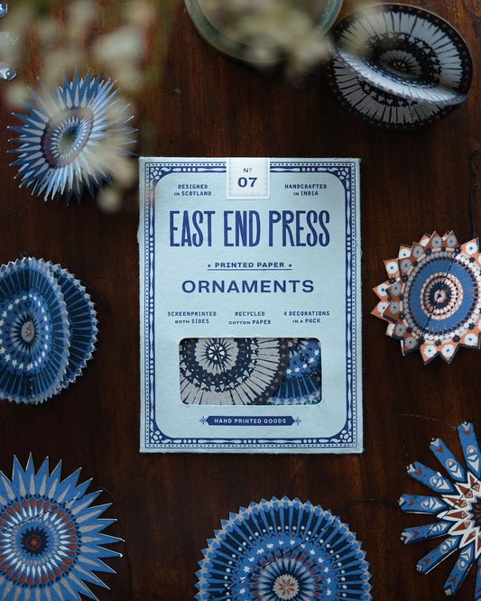 East End Press Stars Paper Ornaments