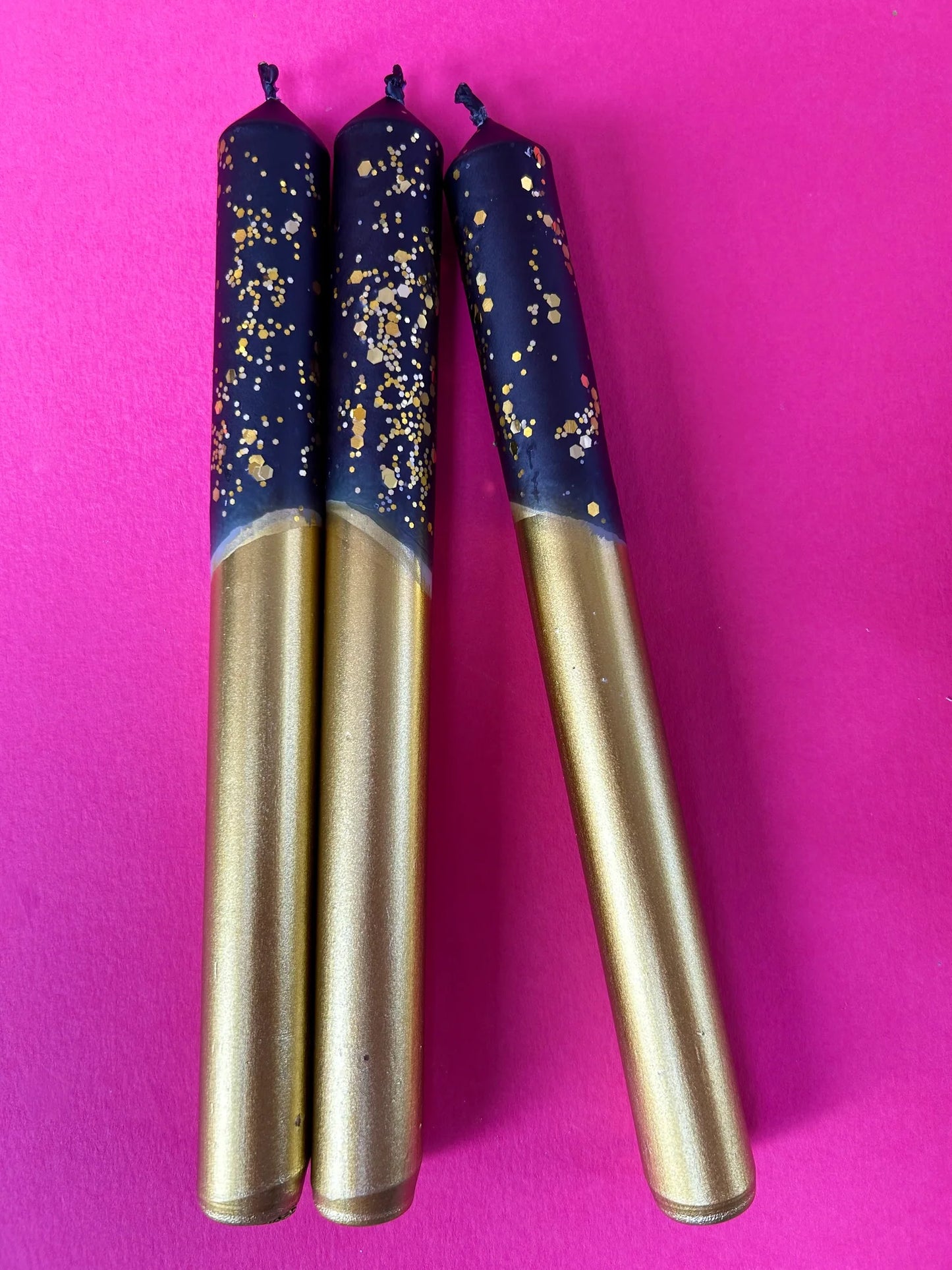 The Colour Emporium BLACK AND GOLD Dip Dye Dinner Candle Trio