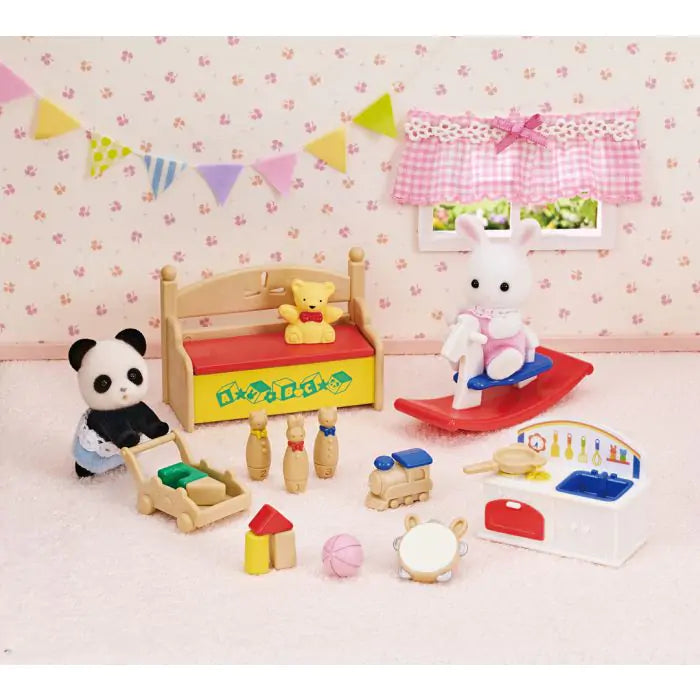 Sylvanian Families 5709 Baby's Toy Box - Snow Rabbit & Panda Baby