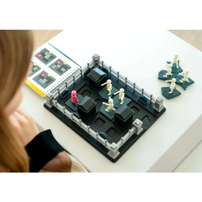 Smart Games Graveyard Shift