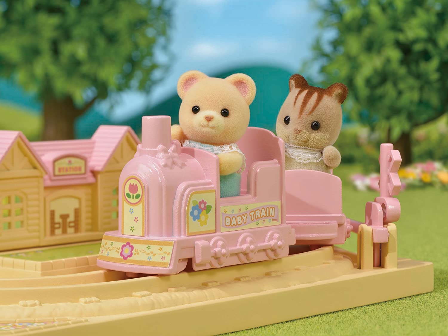 Sylvanian Families Baby Choo-Choo Train 5320 - Wigwam Toys Brighton (5987203186848)